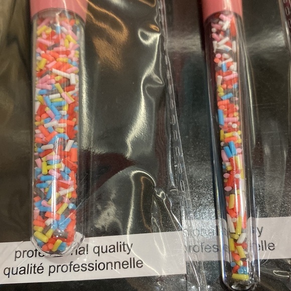 Makeup Brush Ice Cream Sprinkle pink set of 4 - Picture 3 of 5